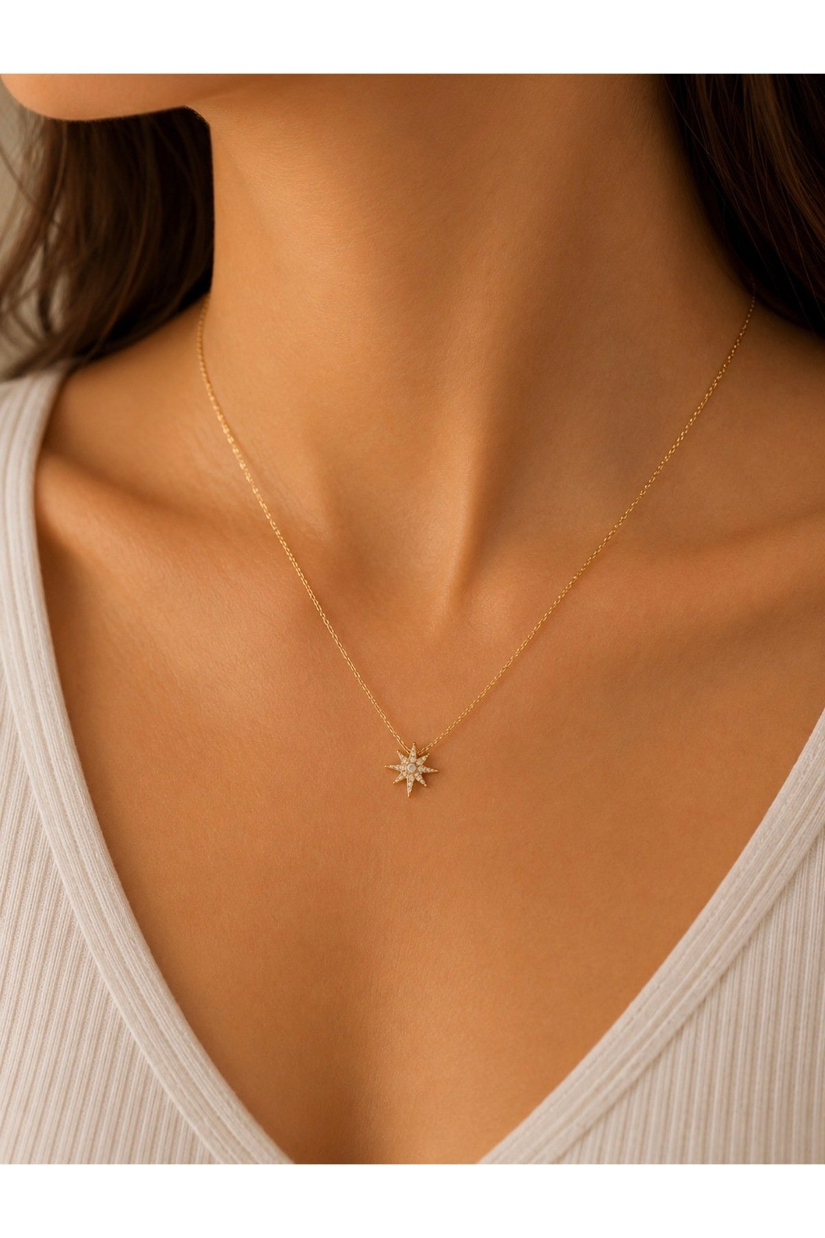 Gold Zirkon Taşlı Minimal Kutup Yıldızı Kolye