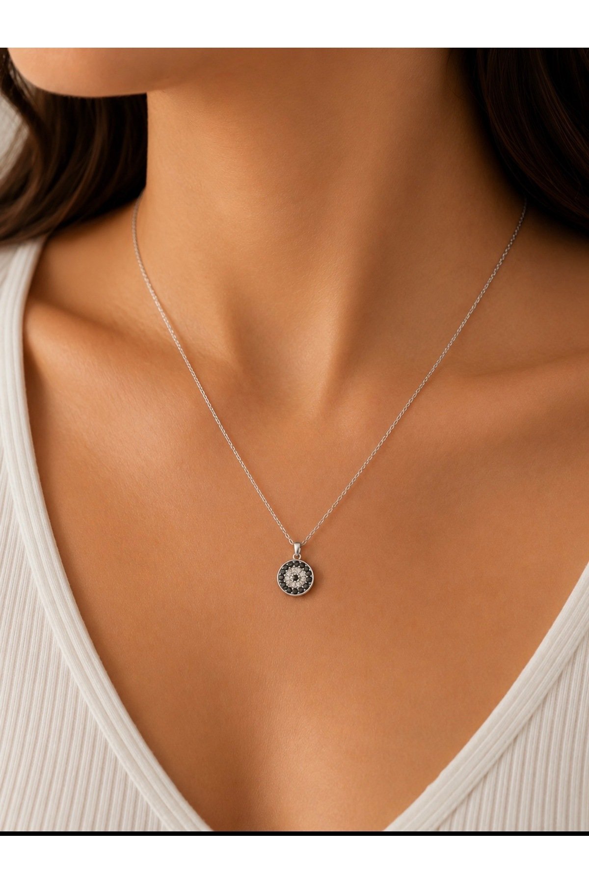 Silver Zirkon Taşlı Minimal Nazar Kolyesi