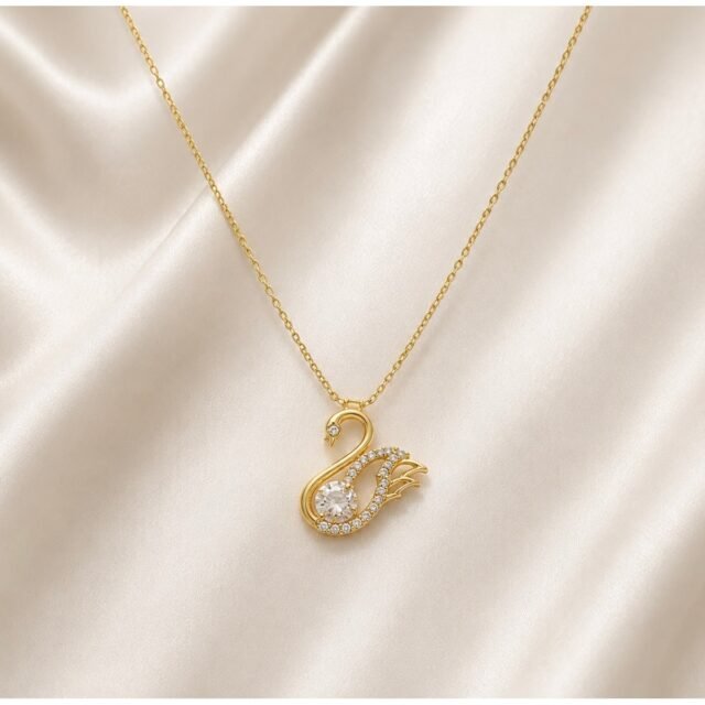 Gold Zirkon Taşlı Minimal Kuğu Kolye